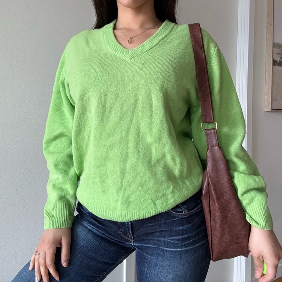 American Vintage Sweaters - 90s Vintage Green Wool V-Neck Cozy Sweater